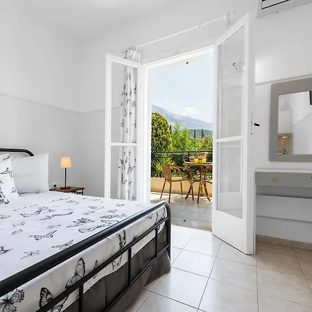 Aristea Apartamento Mousata